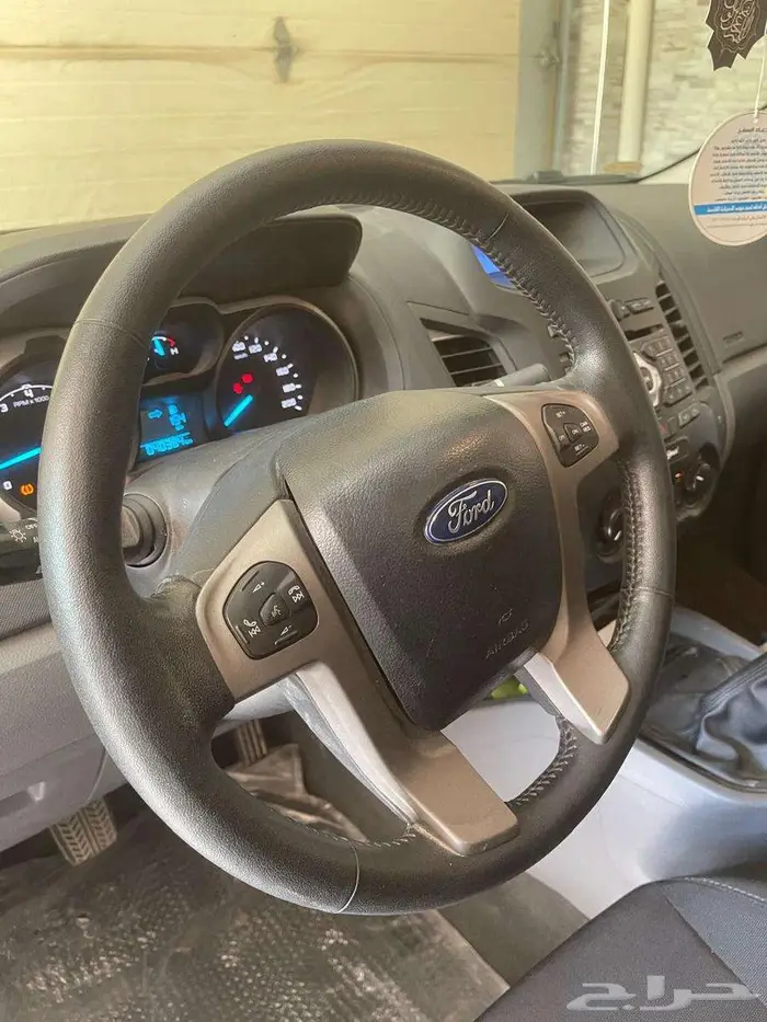 فورد رانجر سبورت 2018FX4 العداد 42 ألف بدي وكاله مخزن 9
