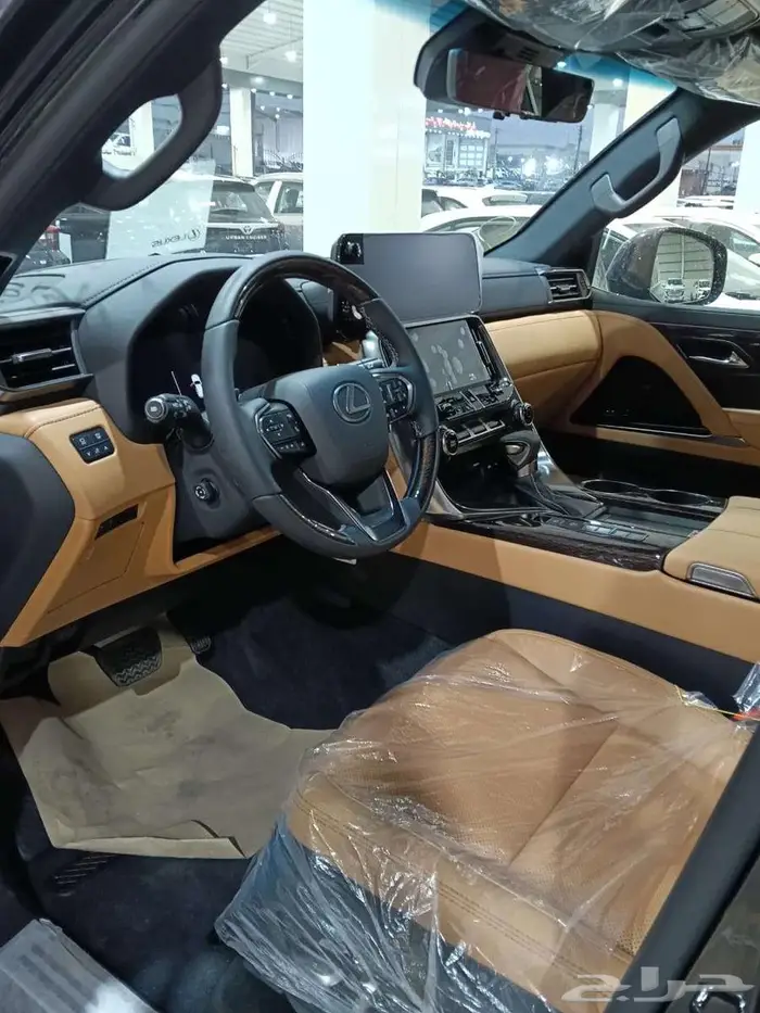 لكزس LX 600 BB بنزين م 2025 - سعودي 18