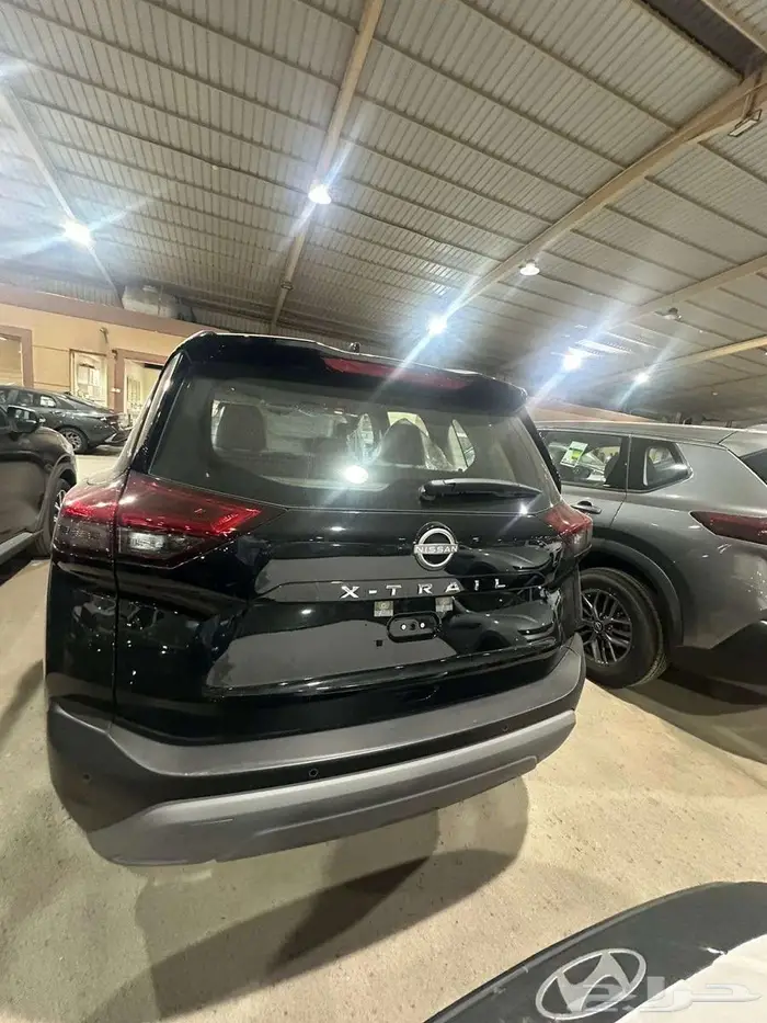 نيسان اكس تريل 2025 استاندر دبل 5 مقاعد كاش وتقسيط 3
