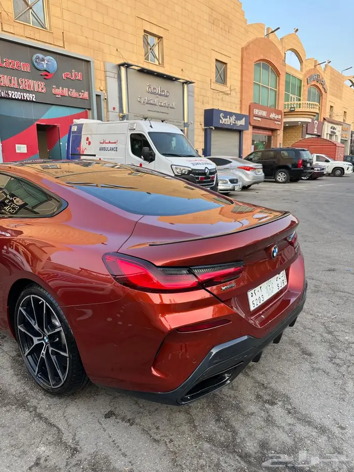 بي ام دبيلو 850 12