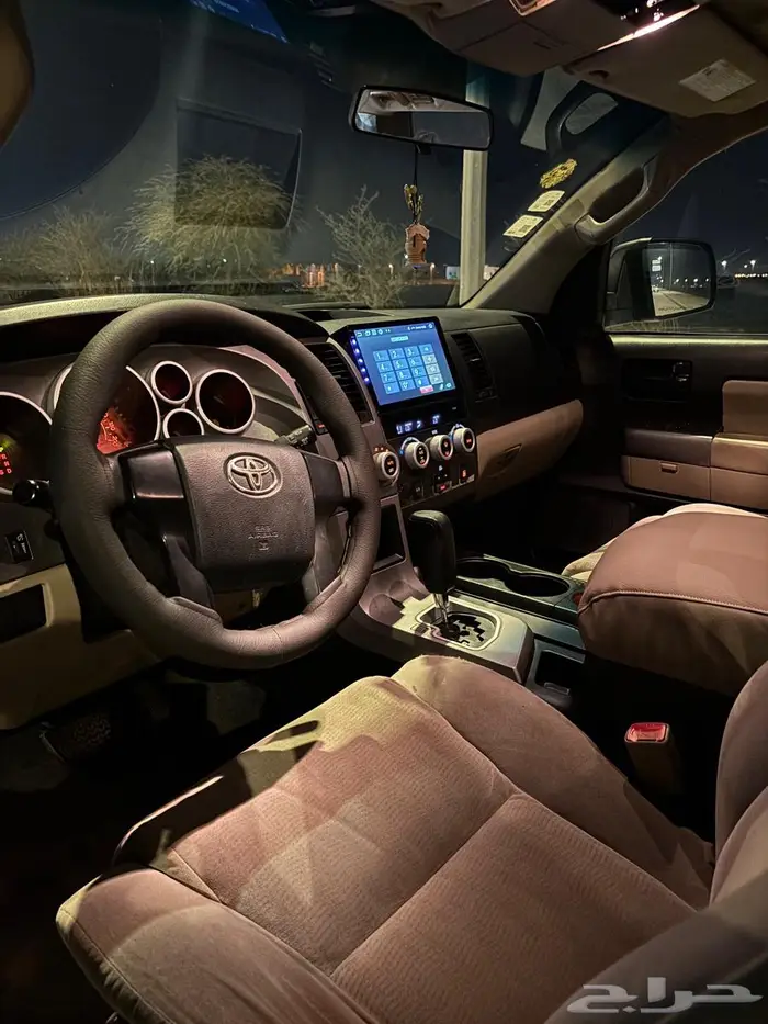 تويوتا سكويا 2014 2