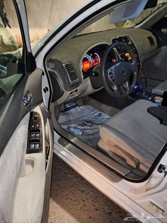 نيسان التيما 9