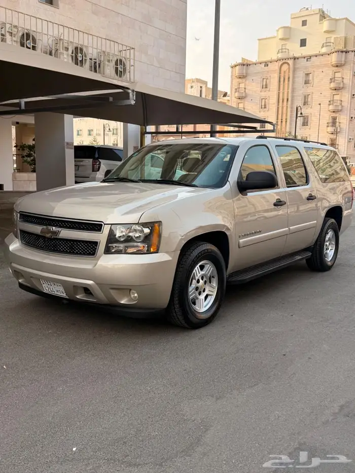 للبيع جمس تاهو سوبربان 2007 ذهبي وكاله 0