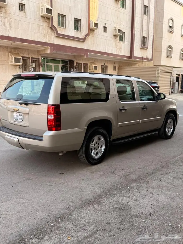 للبيع جمس تاهو سوبربان 2007 ذهبي وكاله 7