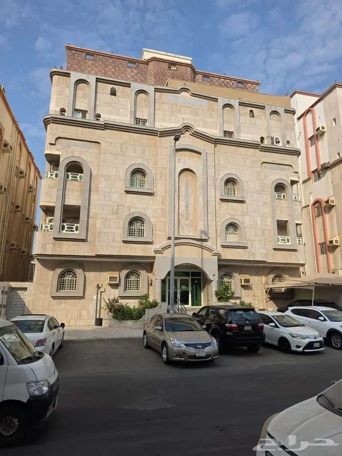 عمارة سكنية للبيع بحي النسيم بجدة موقع مميز جدا 0