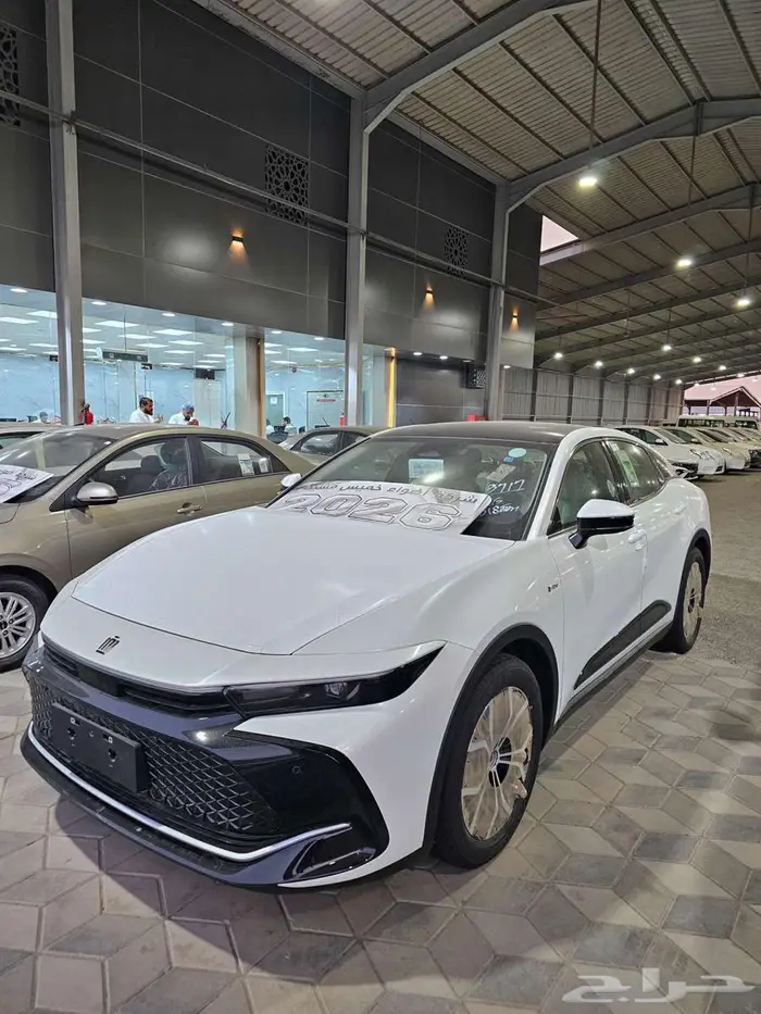 كراون برستيج - 2026 كاش واقساط -1 7