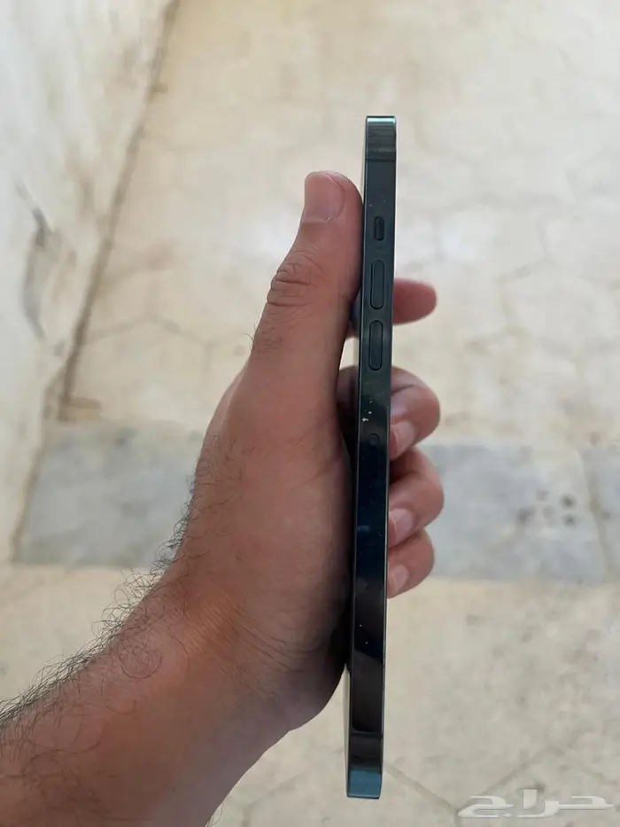 ايفون 12 برو ماكس 1