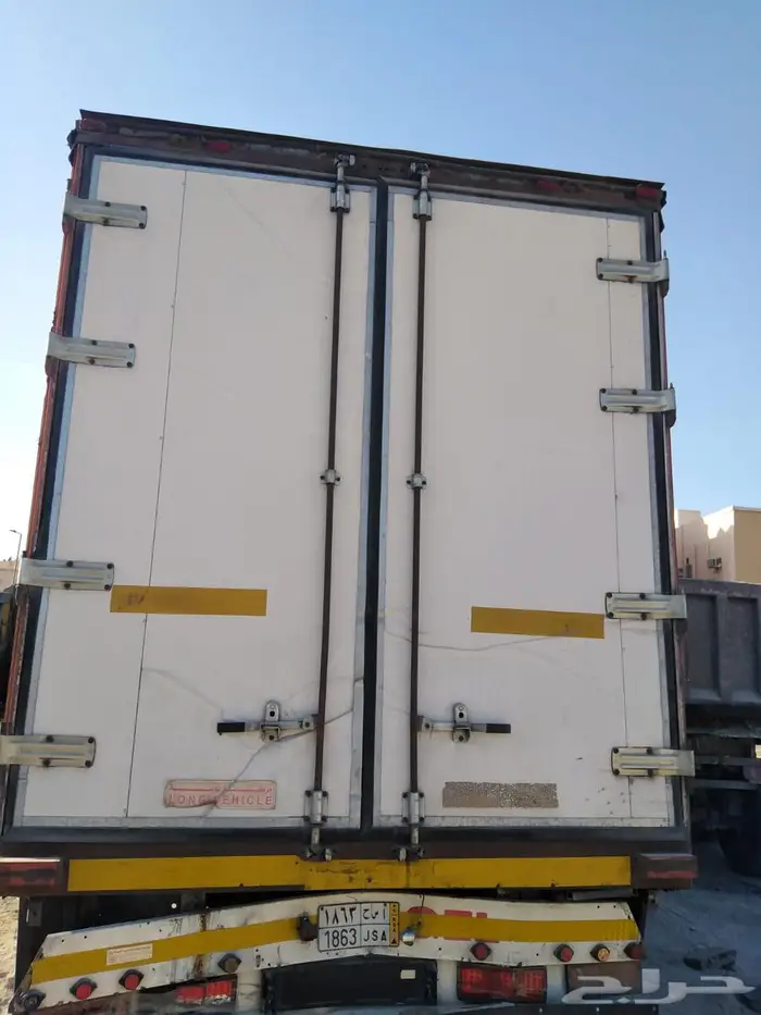 - للبيع سيارة فلفو 2006 حجم 440 15