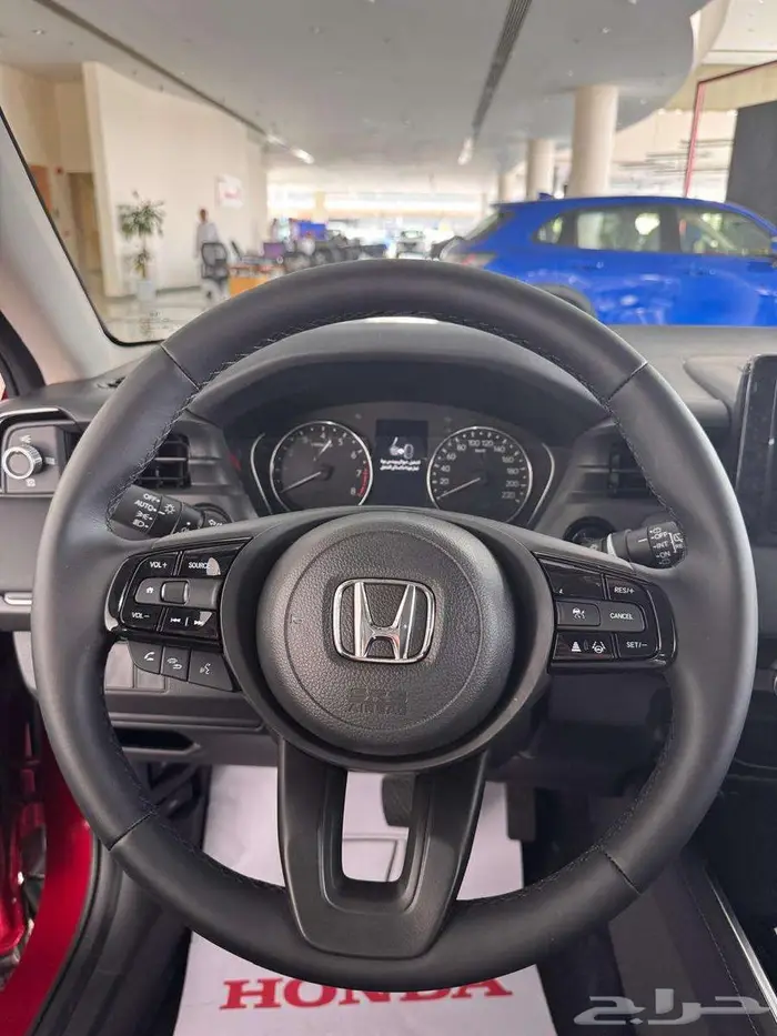 عرض خاص هوندا HRV نص فل موديل 2025 السعر 82500 شامل الضريبه 11