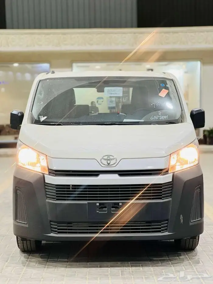 تويوتا باص هايس ديزل 2025 سقف عالي وسقف واطي جير عادي بنك 6