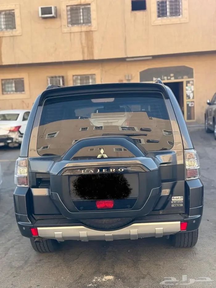 جيب باجيرو فل كامل 1