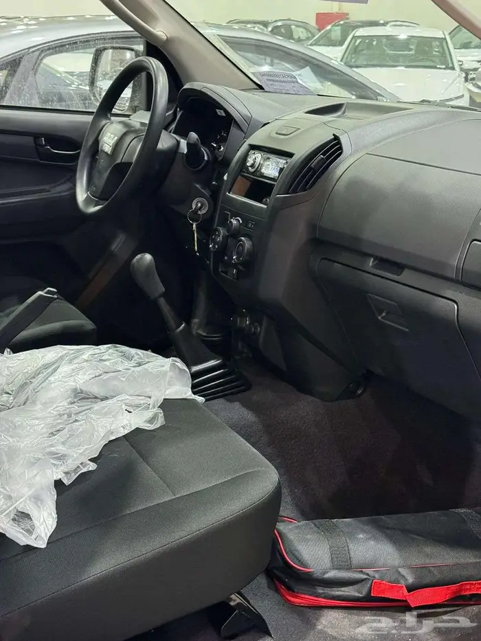 ايسوزو ديماكس غمارة دبل موديل 2026 افضل العروض والاسعار 8