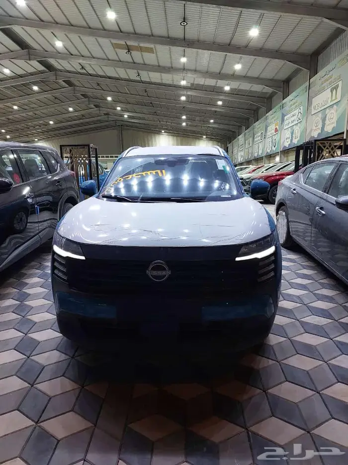 نيسان كيكس SV نص فل 2025 8