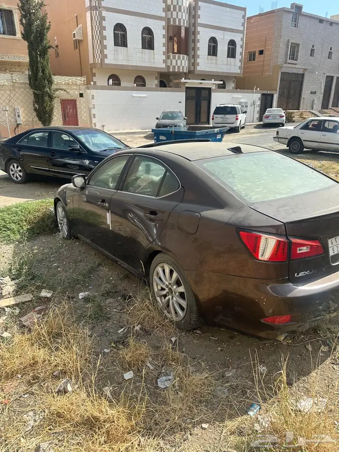 لكزس ارنوبis 3