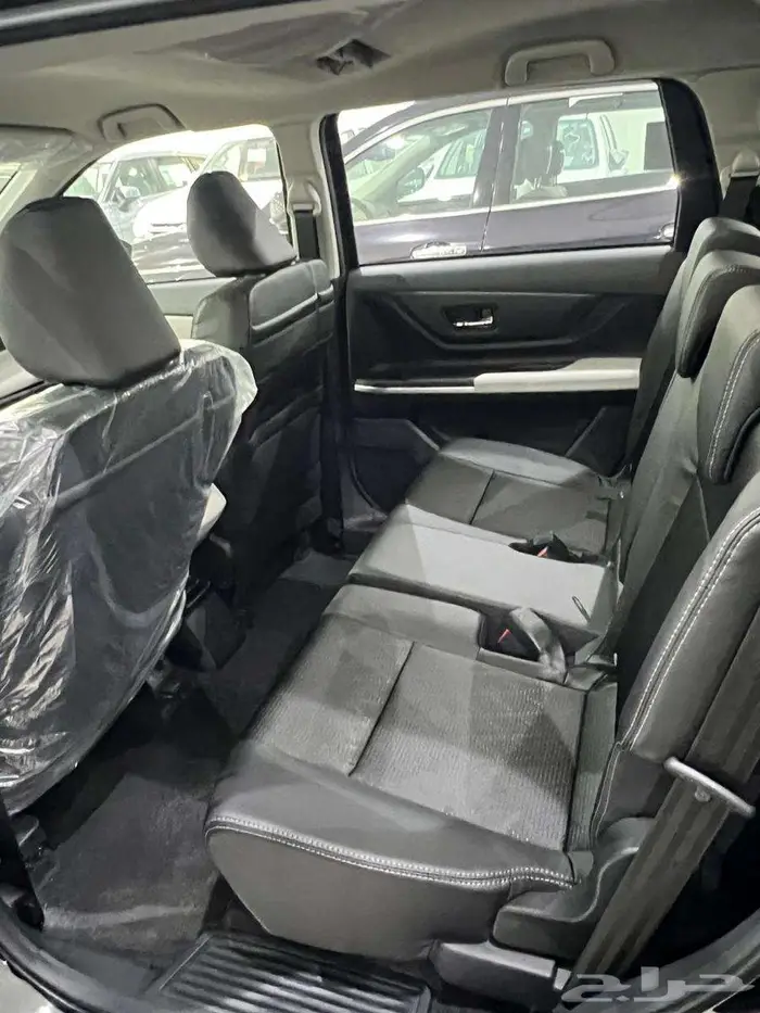 تويوتا فيلوز GLX 2025 اقل الاسعار كاش واقساط 12