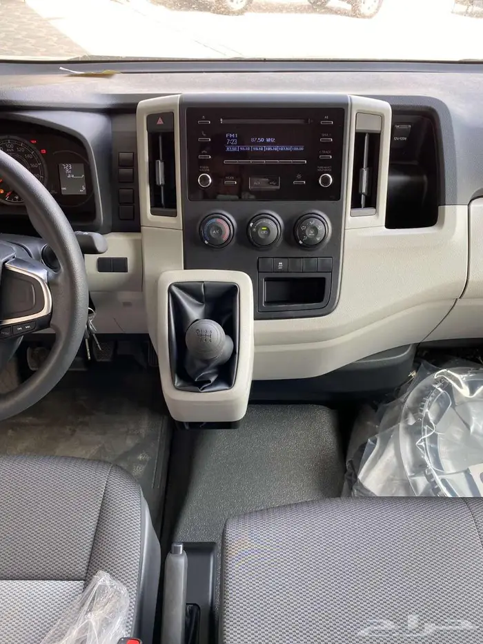 تويوتا هايس بضاعه سقف عالي ديزل 2025 و 2026 شركات - مؤسسات 5