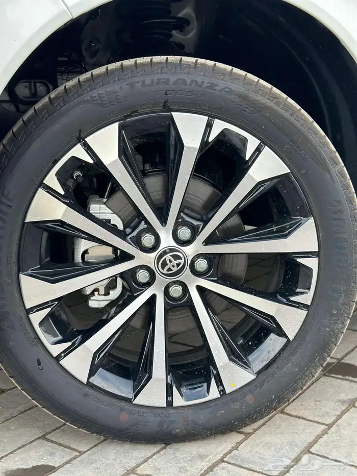 تويوتا فيلوز 2025 20