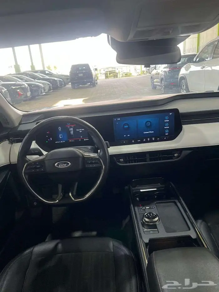 فورد توروس ترند موديل 2023 متوفر كاش وتقسيط 3