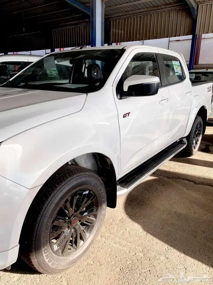 ايسوزو ديماكس جى تى 2025 2