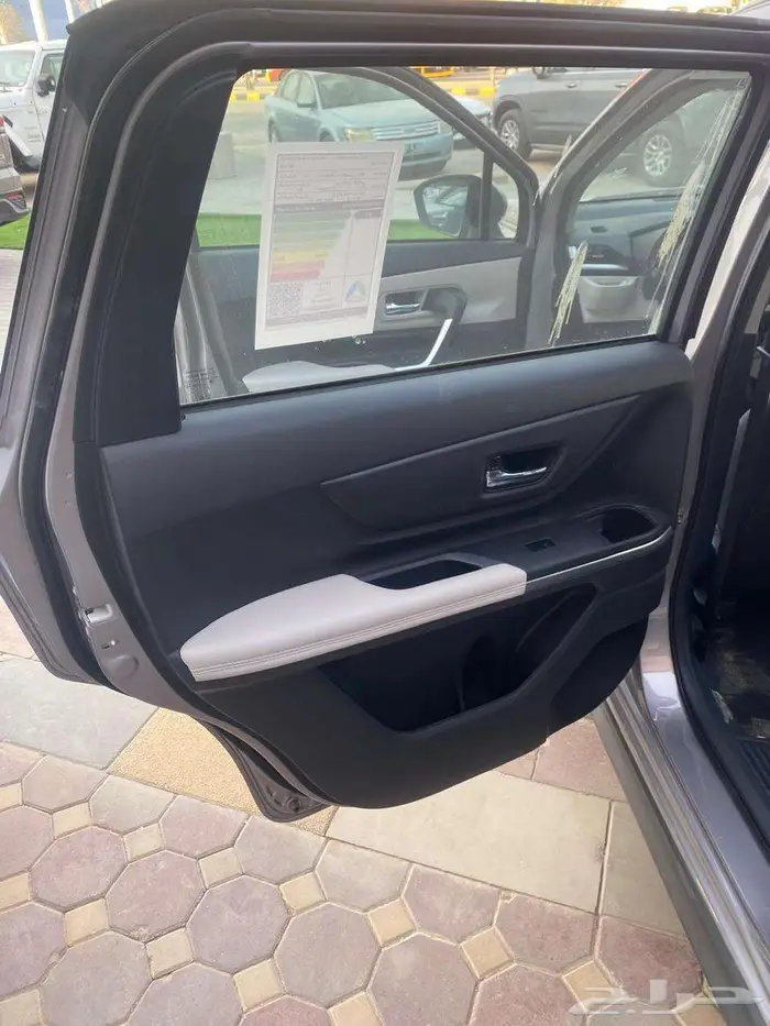 تويوتا فيلوز GLX موديل 2025 أصفار عبداللطيف جميل رصاصي 10