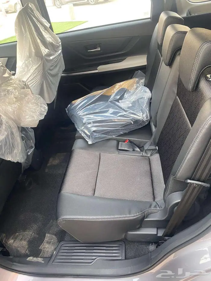 تويوتا فيلوز GLX موديل 2025 أصفار عبداللطيف جميل رصاصي 17