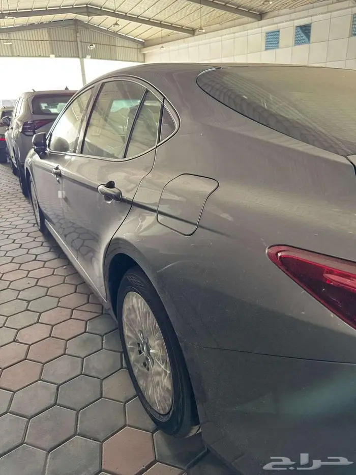 تويوتا كامري E PLUS هايبرد 2025 2