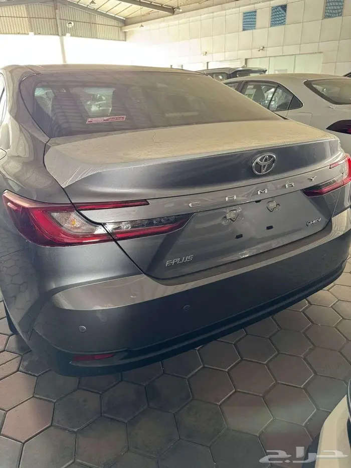 تويوتا كامري E PLUS هايبرد 2025 3