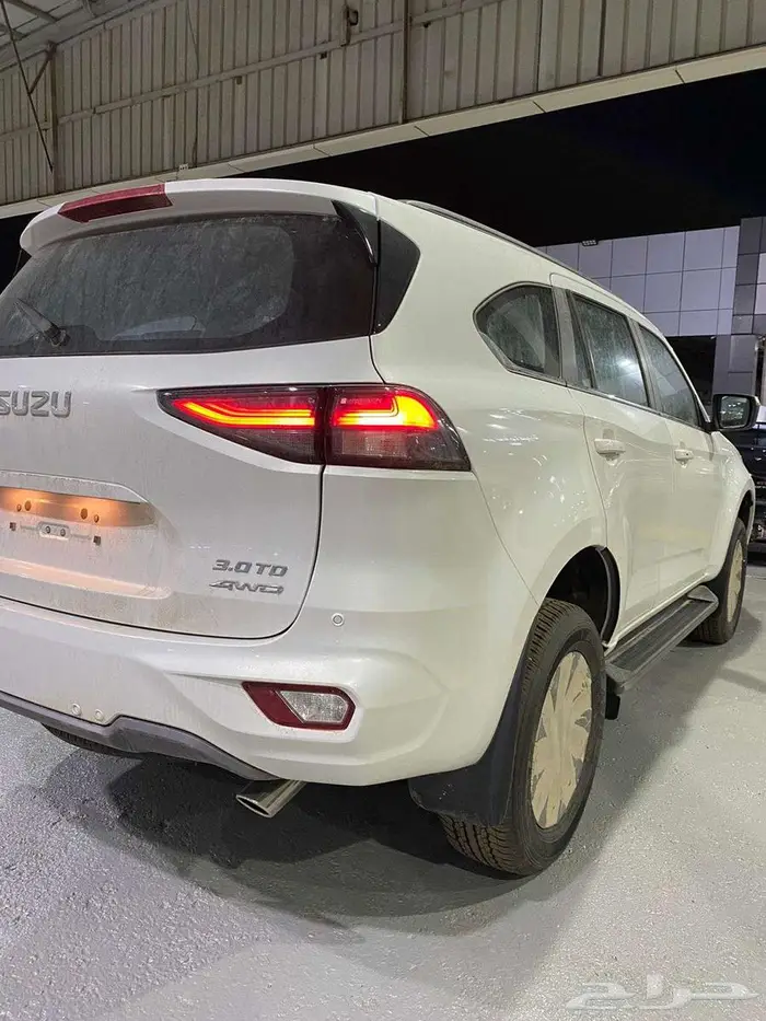 ايسوزو ام يو اكس MUX فل كامل 2024 19