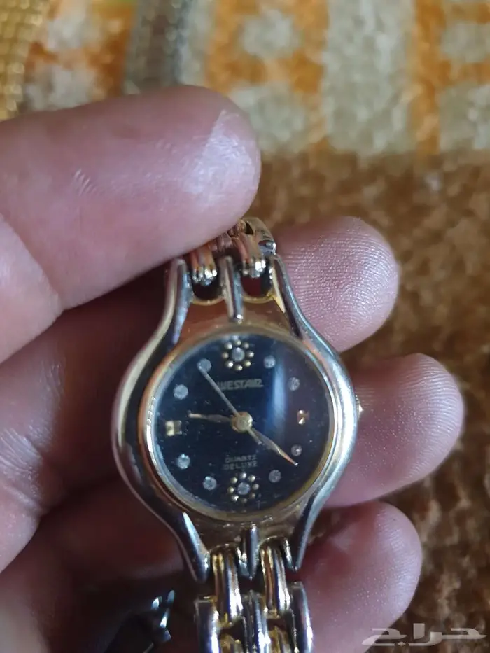 ساعات تراثية نسائية ليوم التئسيس 10