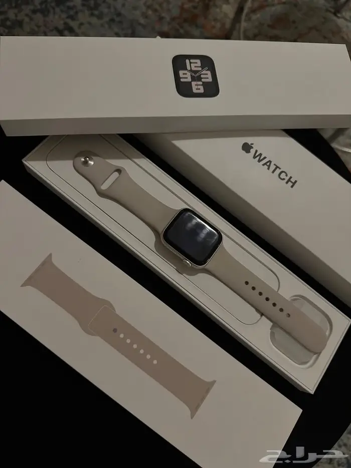 ساعة ابل SE 2 مقاس 44 شبه جديدة 2