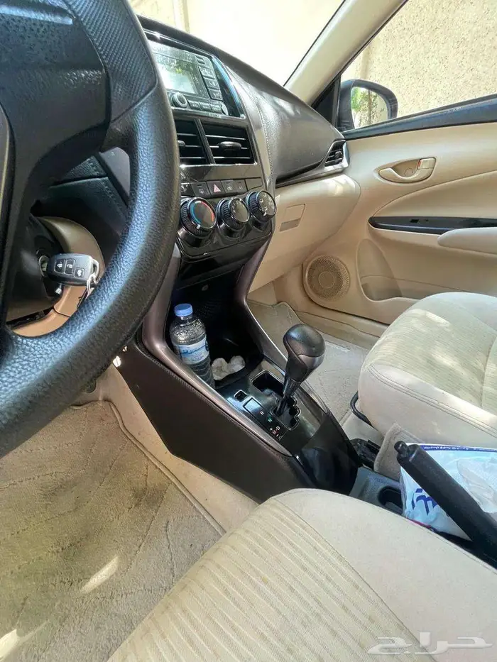 يارس 2022 العداد 190 ألف بحاله ممتازه 7