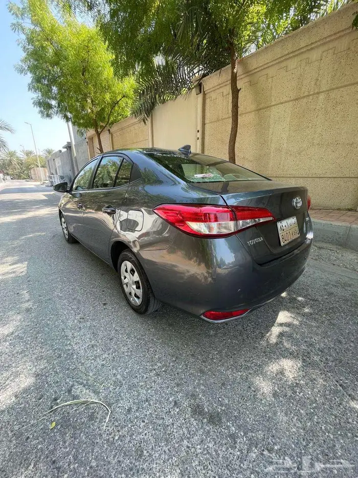 يارس 2022 العداد 190 ألف بحاله ممتازه 21