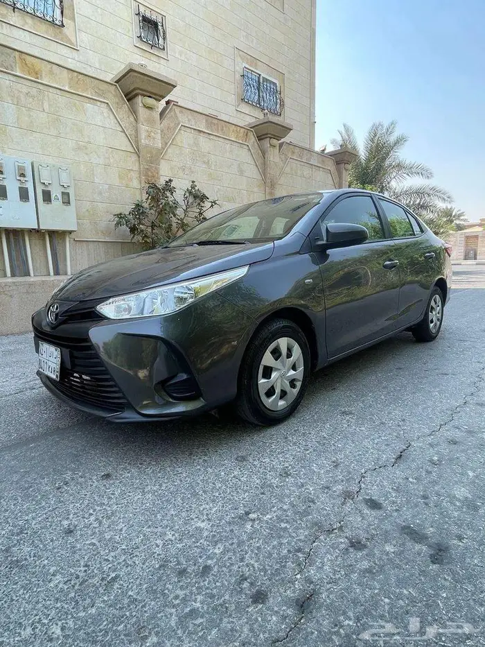 يارس 2022 العداد 190 ألف بحاله ممتازه 27