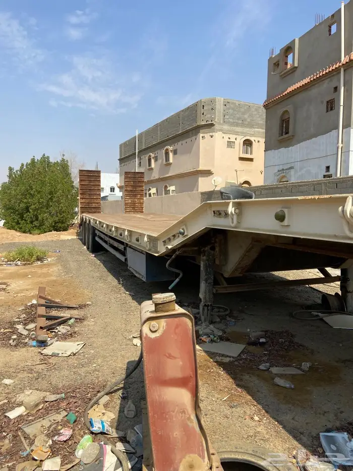 لوبد 18 متر للبيع مع راس اكترس 2002 4