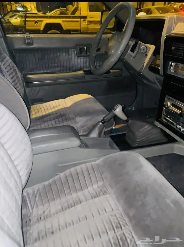 للبيع نيسان لوريل 3