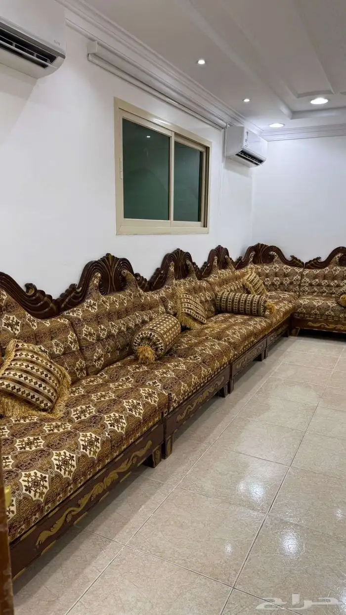 كنب مقاس 5.5  7 البيع 1