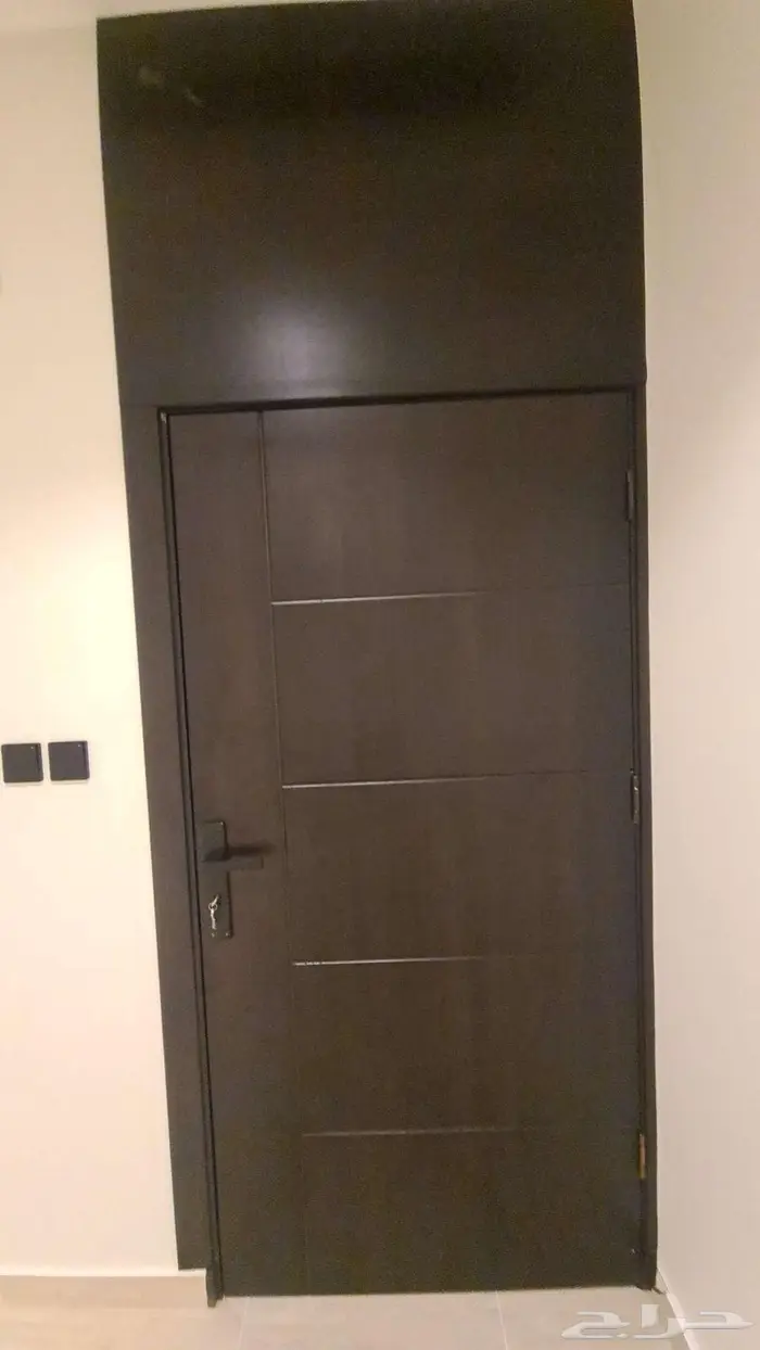 للبيع شقق تمليك 6 غرف وملاحق 3غرف وسطحين حي الجال موقع ممتاز 9