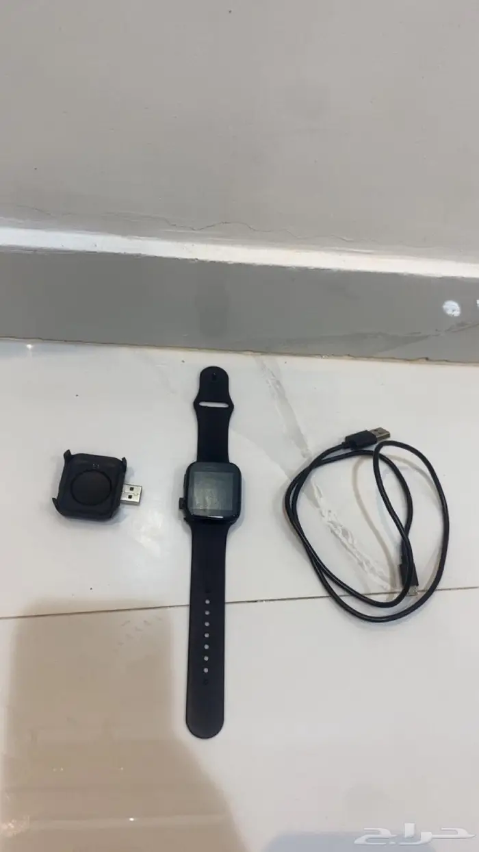 ساعة عداد الخطوات ساعة واحده والثانية مجانا 1