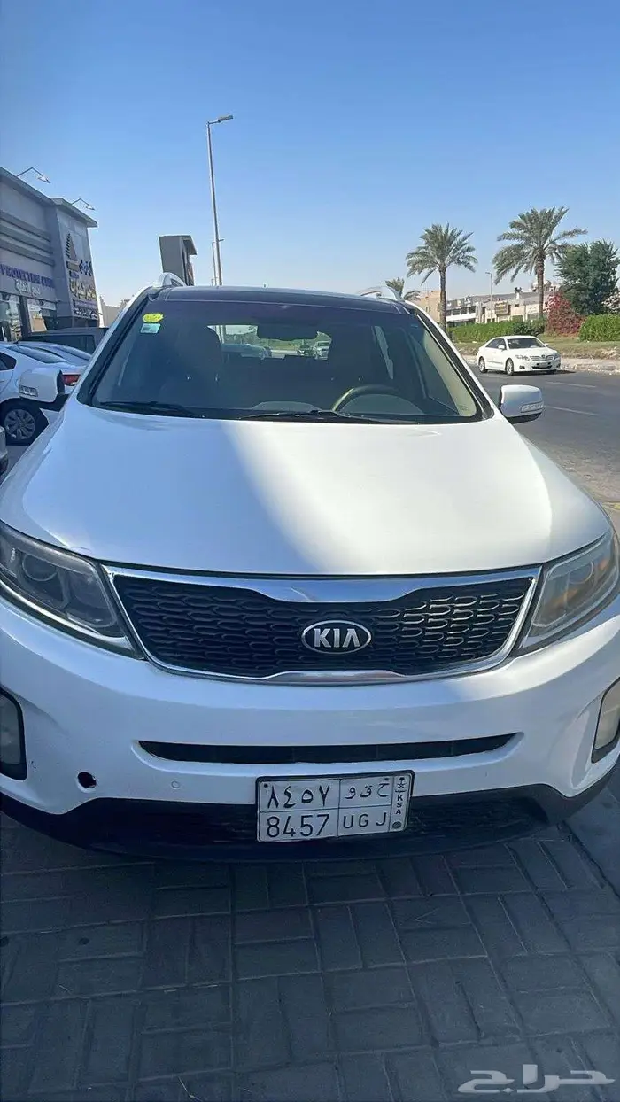 كيا سورنتو 2015 دبل فل كامل 0