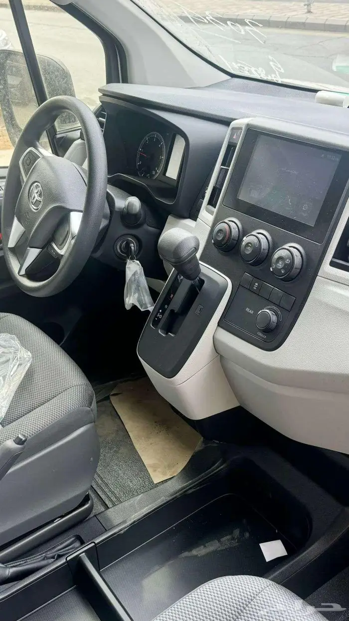 عرض خاص باص بضاعه سقف مرتفع 2026 و 2025 ديزل قير اتوماتيك 8