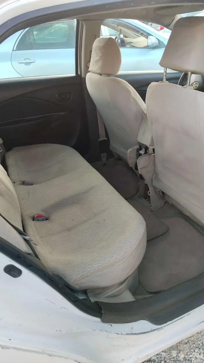 يارس 2012 قير عادي 8