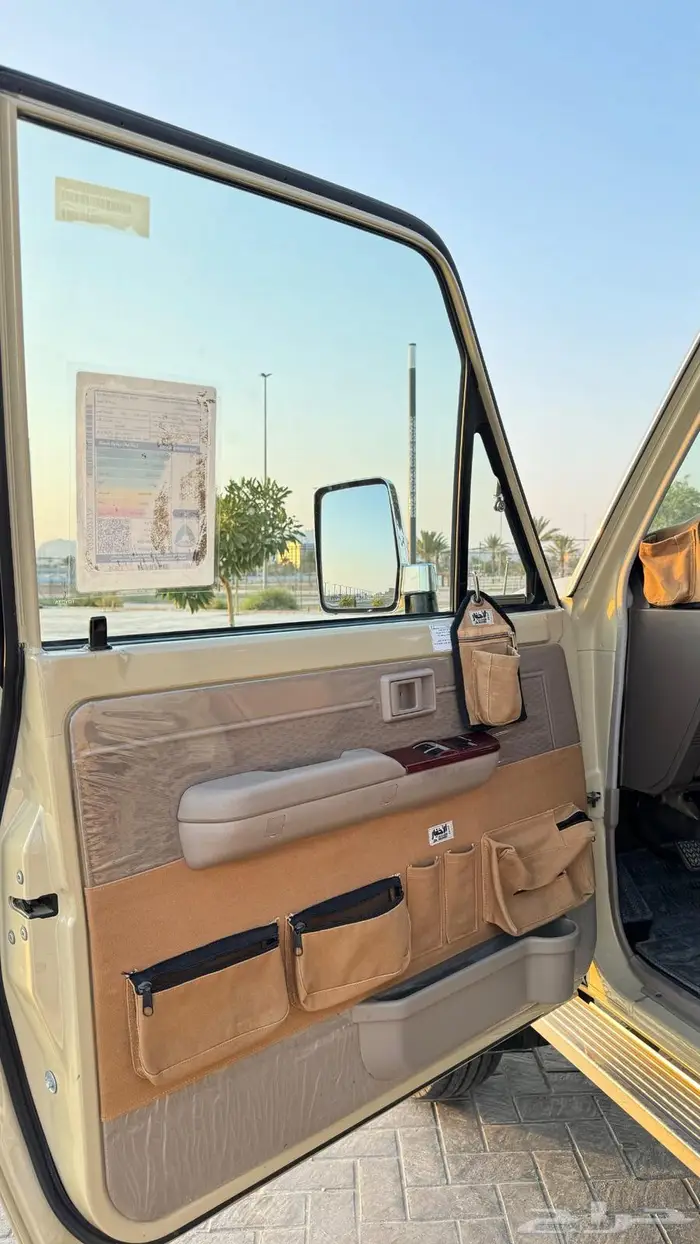 جيب شاص 2020 مخزن و مجهز بالكامل 18