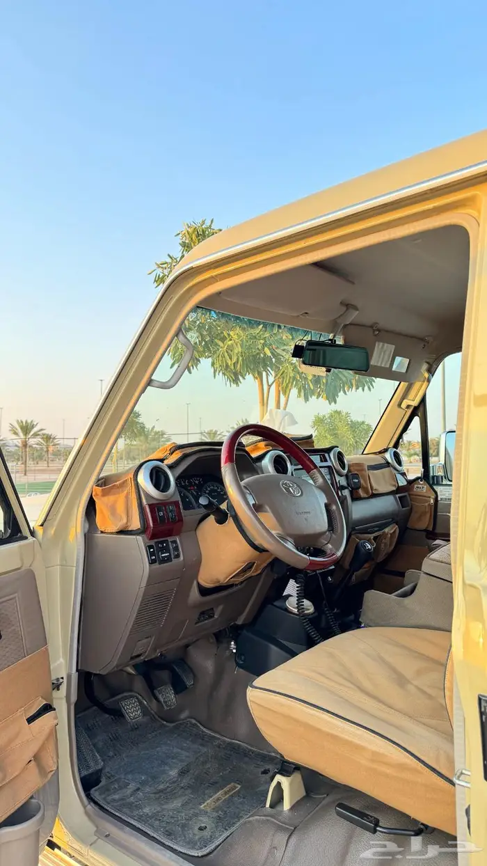 جيب شاص 2020 مخزن و مجهز بالكامل 10