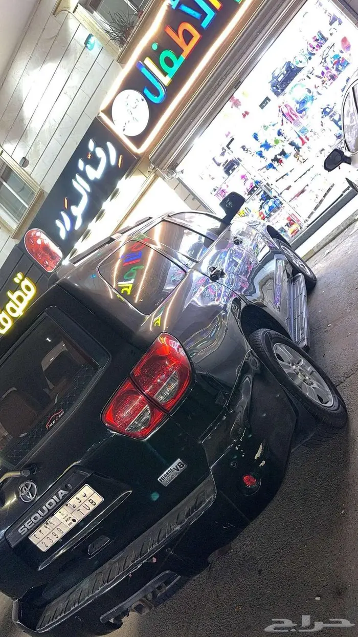 للبيع اسكويا 2013 فل كامل 0