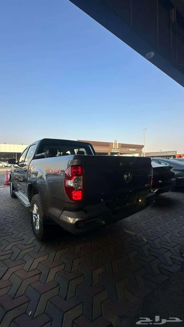 MG T60 لاكجري 2.0 دبل اتوماتيك بنزين موديل 2024 7