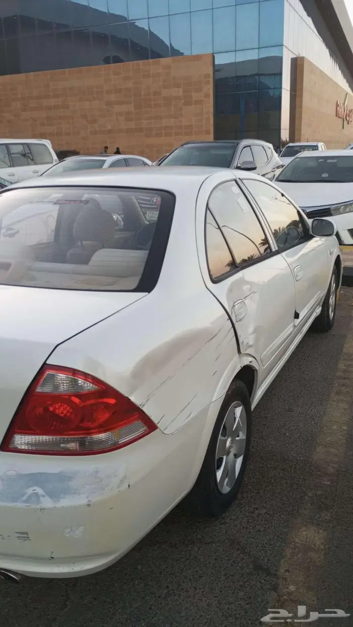 نيسان صني 2013 4