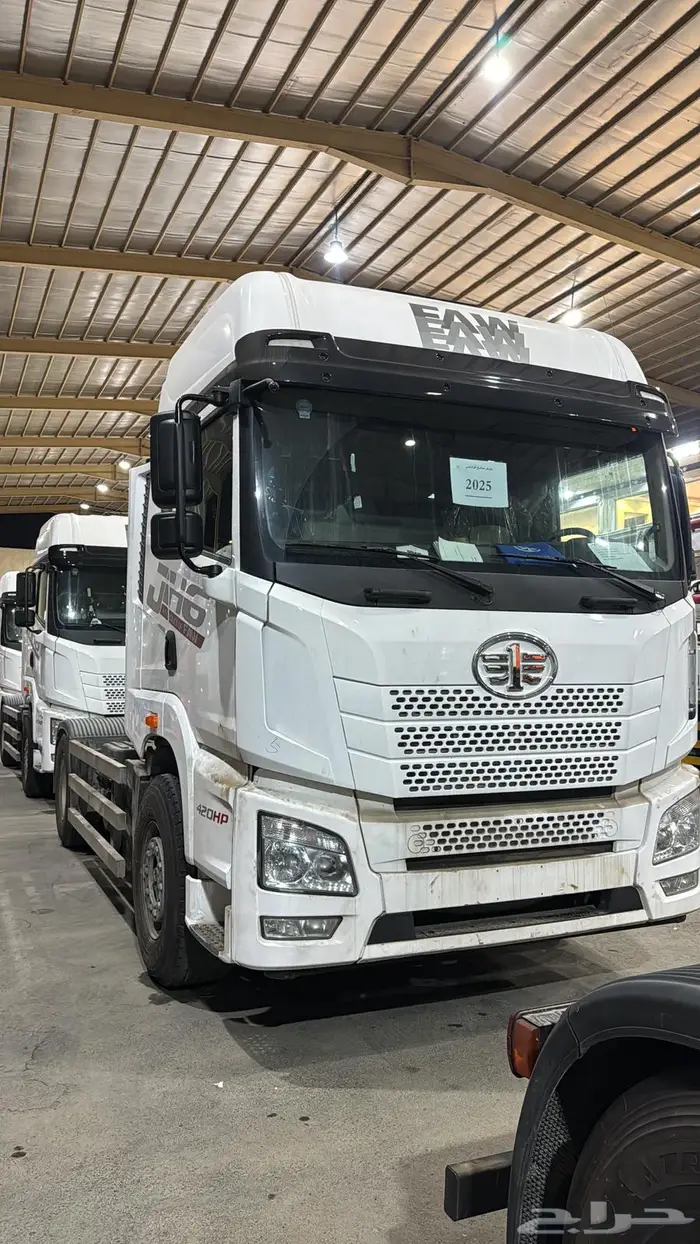 شاحنات روس فاو 2025 0