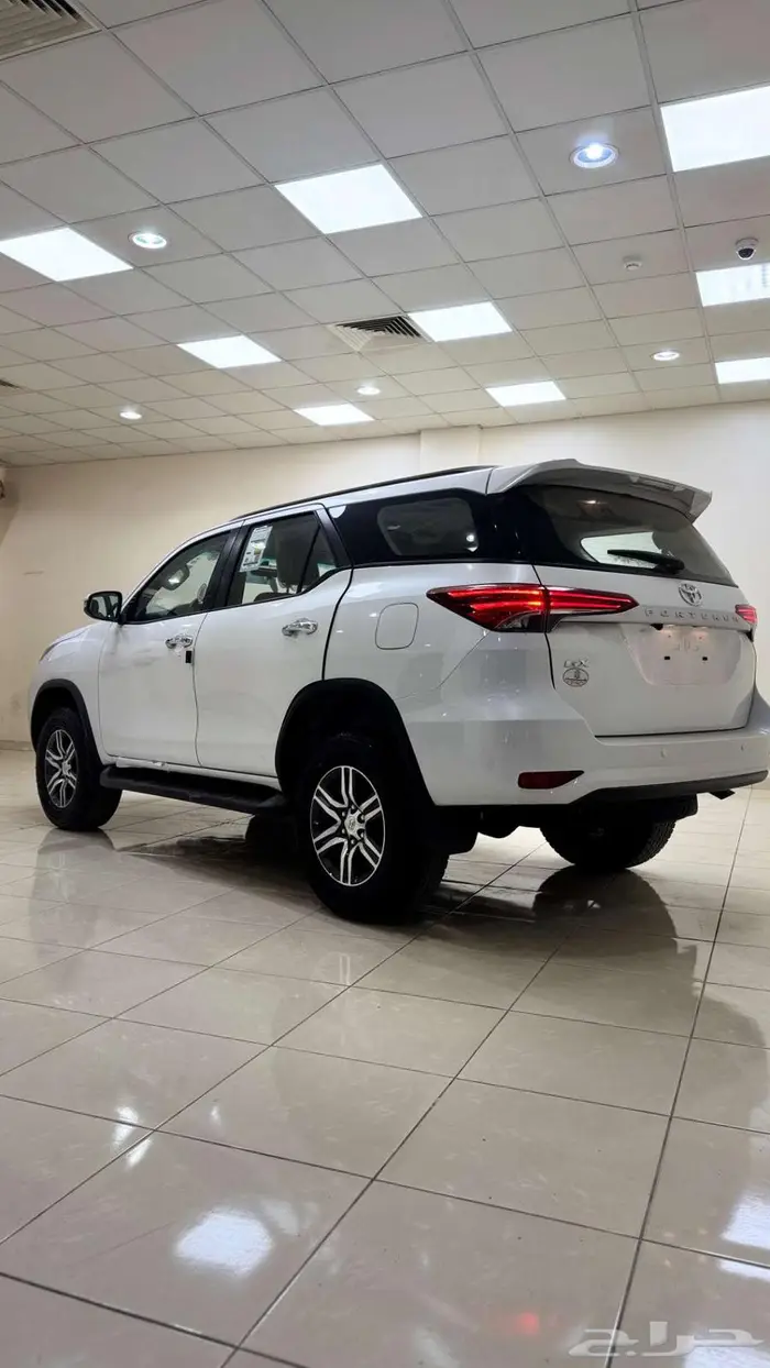تويوتا فورتشنر 2025 GX2 3