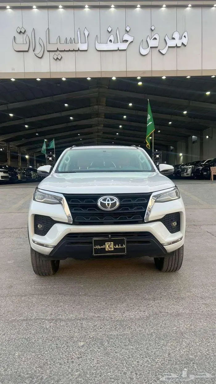 تويوتا فورتشنر دبل موديل 2023 - معرض خلف للسيارات 0