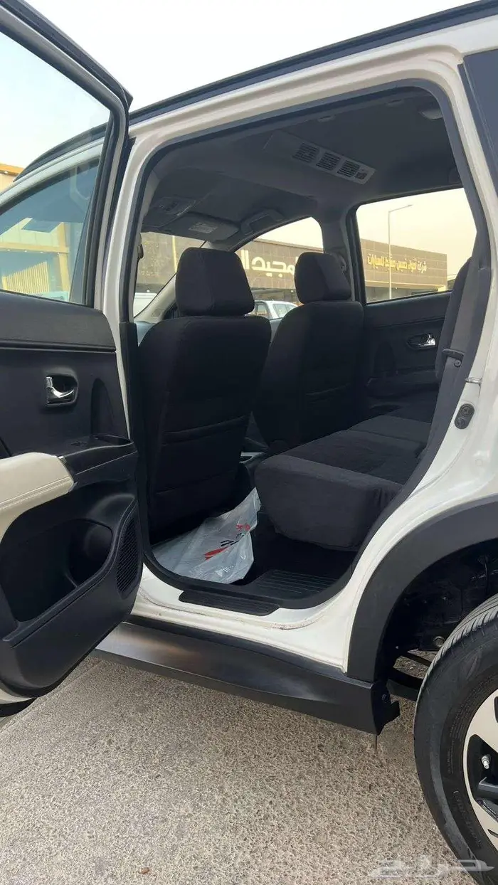 تويوتا راش موديل 2023- معرض خلف للسيارات 9